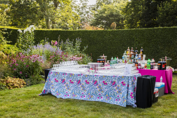 Banquet Table - Image 2