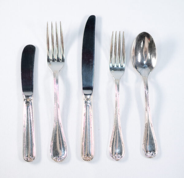 Ribbon Flatware